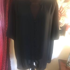 Chico’s NWT 27” stand collar short sleeve blouse